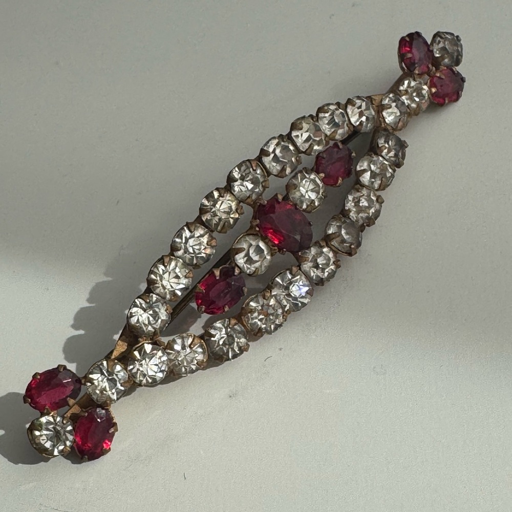 Antique Victorian Brooch C clasp Good filled Red Clear Rhinestones Czech